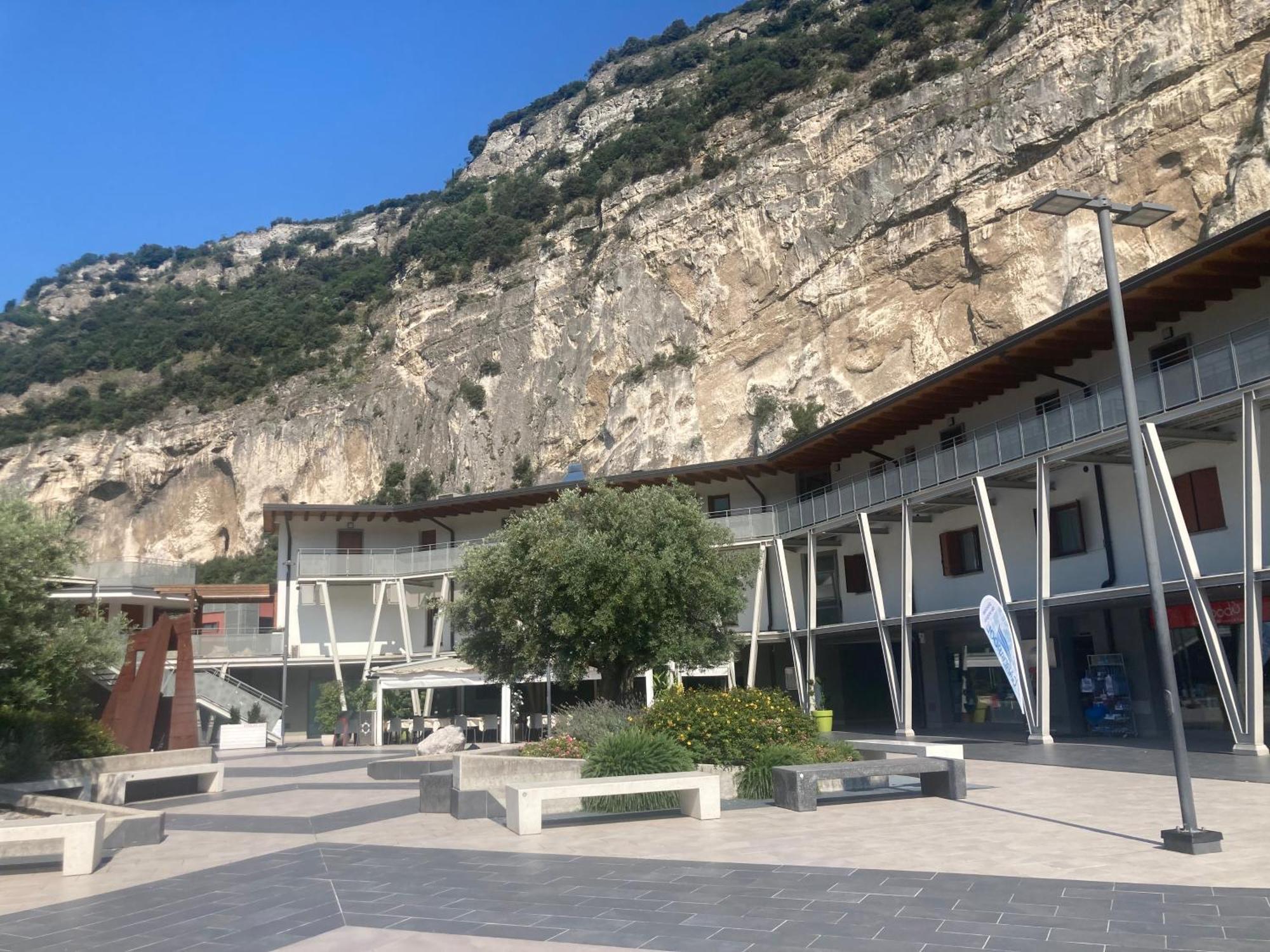 Outdooredo Garda Torbole Torbole Sul Garda Luaran gambar